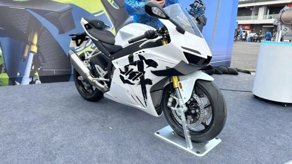 Zhang Xue 820RR 2026 – Η νέα supersport του πρώην «Mr. Kove» ετοιμάζεται