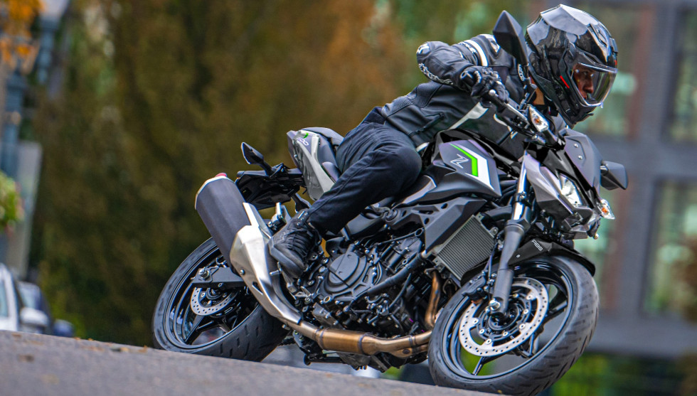 Kawasaki – Απόκτησε το Z500 με έκπτωση 500 €!
