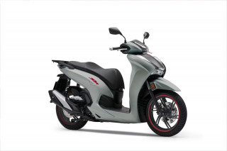 Δείτε πρώτοι τα νέα Honda SH350 Sporty 2022 στη Moto Petsas