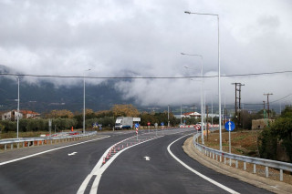 Στην κυκλοφορία τα πρώτα 5 χλμ του «Θέρμη - Γαλάτιστα» του οδικού άξονα «Θεσσαλονίκη – Πολύγυρος»