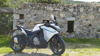 Moto Petsas - CF Moto GT 400/650 με άτοκες δόσεις