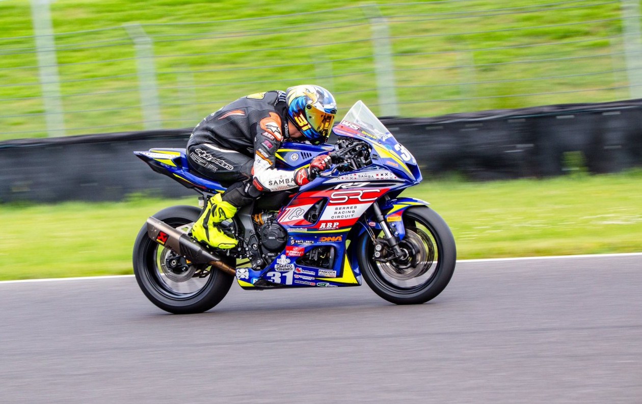 Ο Ντίνος Μαυρόπουλος στο Yamaha R7 European Cup SuperFinale - Πού θα τον δείτε ζωντανά