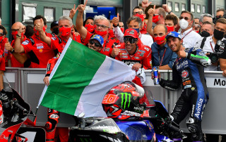 Ο Bastianini και η φανταστική προσπέραση στο «αφεντικό του MotoGP»