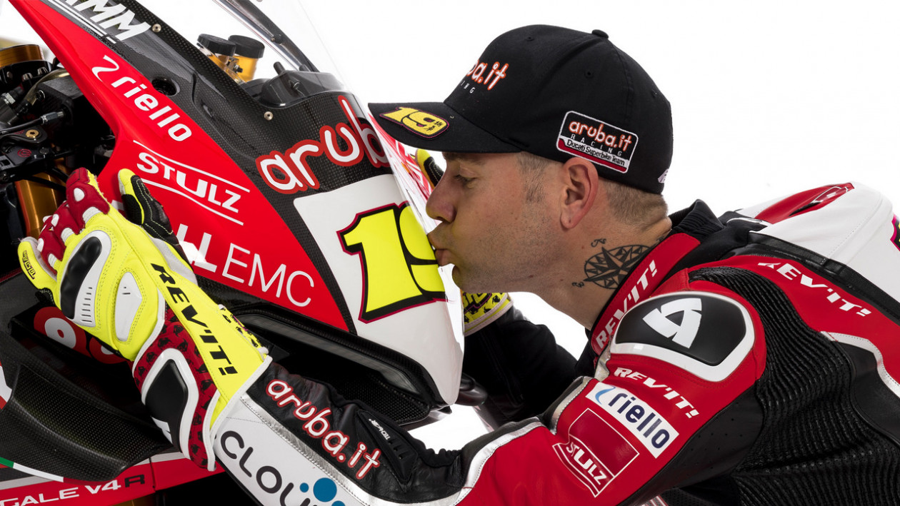 WorldSBK - Ducati και Honda ερίζουν για την υπογραφή του Alvaro Bautista