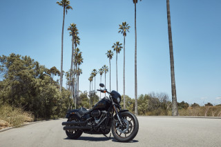 Harley-Davidson Athena – Προσφορά στα μοντέλα Softail