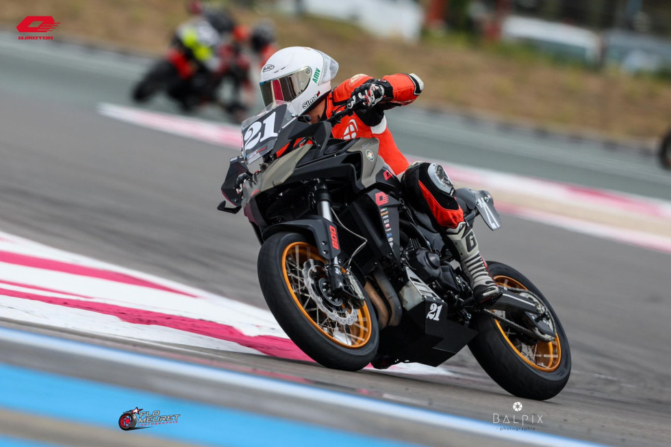 QJMOTOR SRT 800 SX στο Bol d' Or!