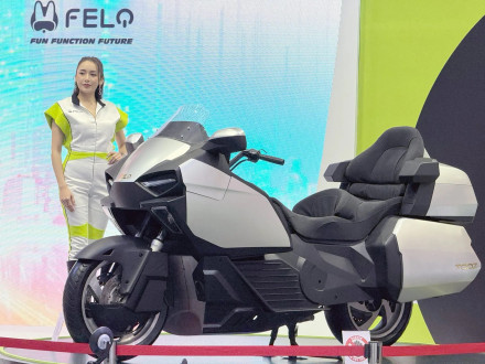 Felo TOOZ – Ηλεκτρική μοτοσυκλέτα-ντουλάπα με 720 χιλιόμετρα αυτονομία!