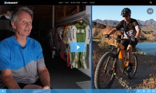 Eddie Lawson: Πήρε τα βουνά με e-mountain bike της Giant - Video