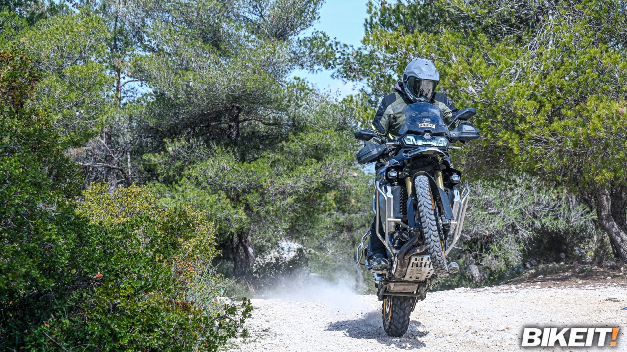 Test - Voge DS900X στο χώμα με ελαστικά Mitas Enduro Trail