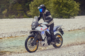 Honda Transalp 750 2025 Τιμή – Ανακοινώθηκε και για τις δύο εκδόσεις