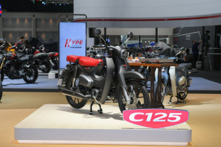 Honda C125 Super Cub 2021 – Νέος χρωματισμός παρουσιάστηκε στην Ταϊλάνδη