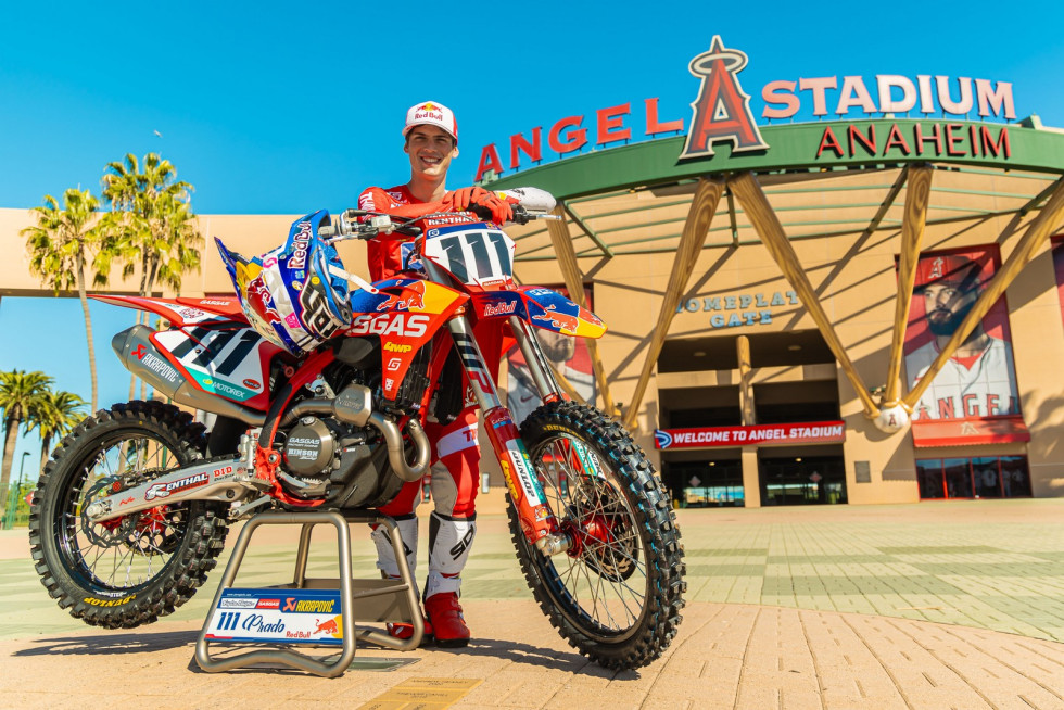 Ο πρωταθλητής MXGP, Jorge Prado, θα τρέξει τρεις αγώνες AMA SX