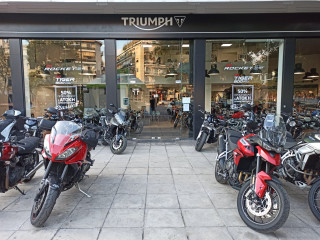 Triumph - Τροποποιημένο ωράριο καταστήματος