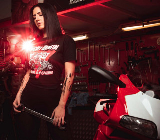 Ducati Ψήνεται – Ένα t-shirt για φιλανθρωπική δράση