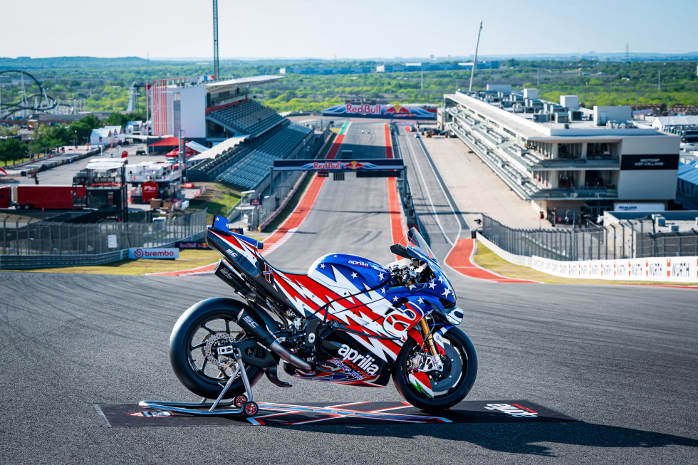 Aprilia X 250ΤΗ – Οι Ιταλοί γιορτάζουν... την αμερικανική ανεξαρτησία με μία απίστευτη μοτοσυκλέτα
