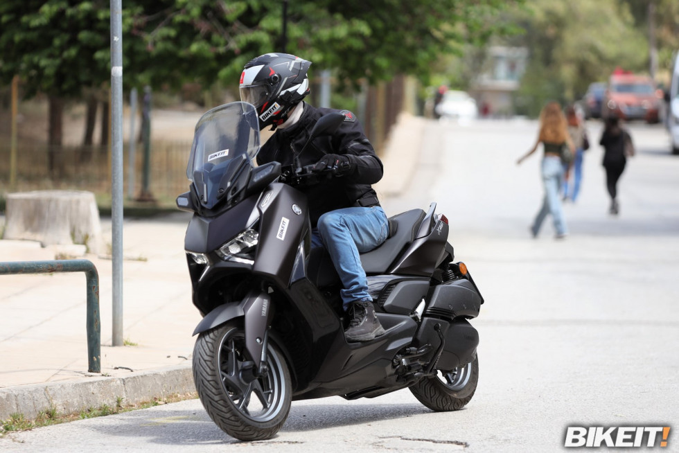 Test – Yamaha XMAX 300 Tech MAX 2024