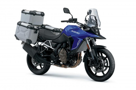 Suzuki V-Strom 800 Tour – Έκδοση με στάνταρ το τριβάλιτσο στην Αγγλία