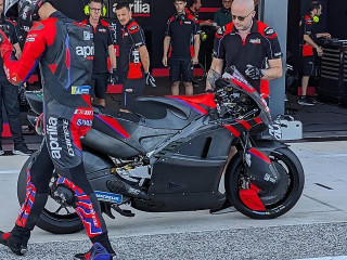 MotoGP – Δοκιμές πλαισίου από ανθρακονήματα για την Aprilia στο Misano