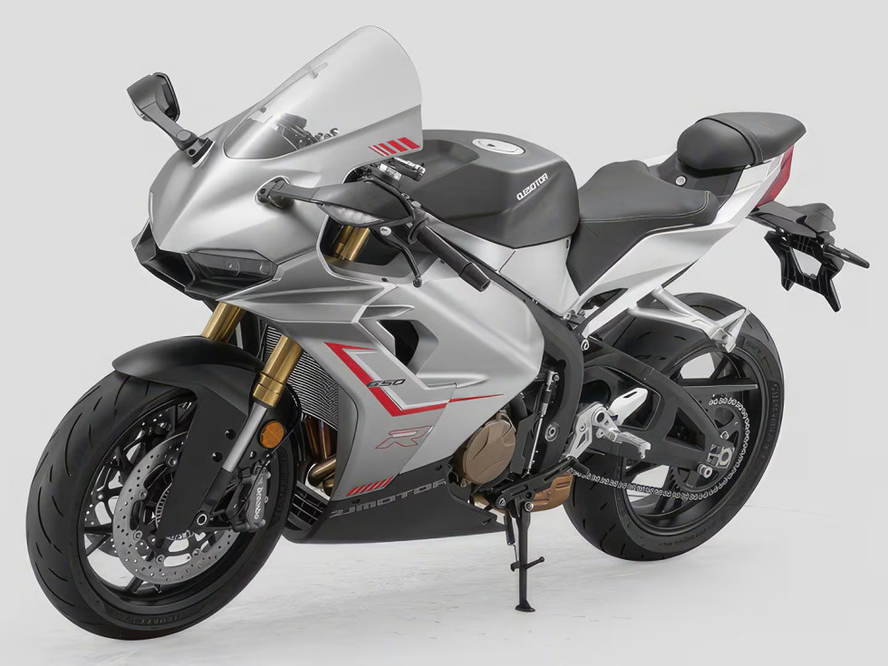 QJMOTOR SRK 650 R – Νέα supersport μοτοσυκλέτα εμφανίστηκε