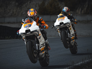 KTM RC 8C 2024 - Εκατό και να καίνε!