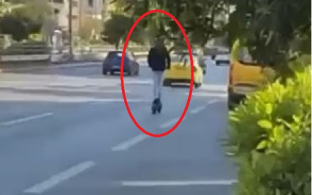 Ξεφύγαμε; – Συνελήφθη 23χρονος επειδή... οδηγούσε πατίνι πάνω από το όριο