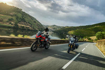 Yamaha Tracer 7 και Tracer 7 GT – «Φοράνε» το αυτόματο κιβώτιο Y-AMT
