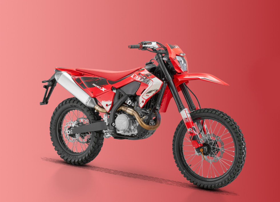 QJMOTOR COV 500 X 2026 - Νέα enduro στην Κίνα