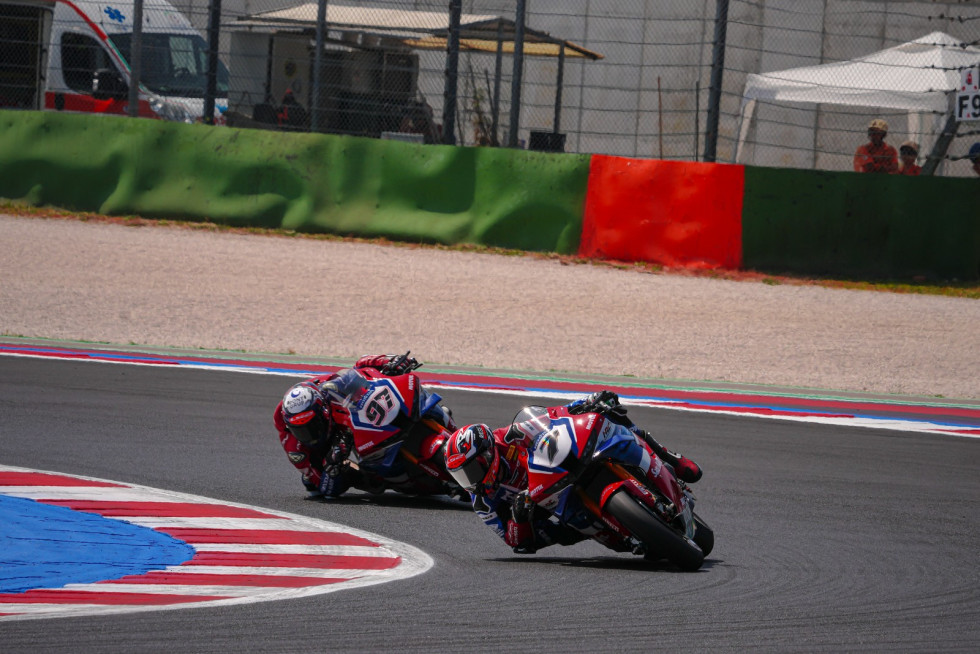 WorldSBK - Ριζική ανανέωση για τη Honda HRC το 2026