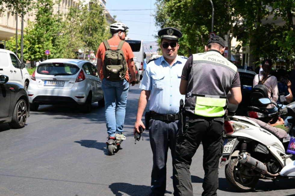 Τροχαία – Σαφάρι ελέγχων στις 22-24 Αυγούστου – Πάνω από 1.000 παραβάσεις μόνο στην Αττική