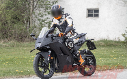KTM RC 490 – Εντοπίστηκε σε δοκιμές στο δρόμο