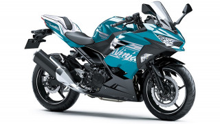 Kawasaki Ninja 400 2021 - Σε 15 νέους χρωματισμούς συνδυασμούς!