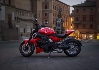 Ducati configurator - Φτιάξε τη όπως ονειρεύεσαι