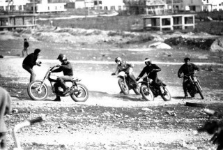 Α.ΜΟΤ.Ο.Ε. - Γιορτάζοντας τα 50 χρόνια του ελληνικού motocross με ματιές στον πρώτο αγώνα της Αναβύσσου