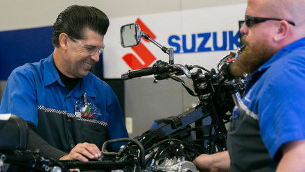 Η Suzuki προσφέρει πρόγραμμα φροντίδας μετά το ατύχημα στην Αγγλία