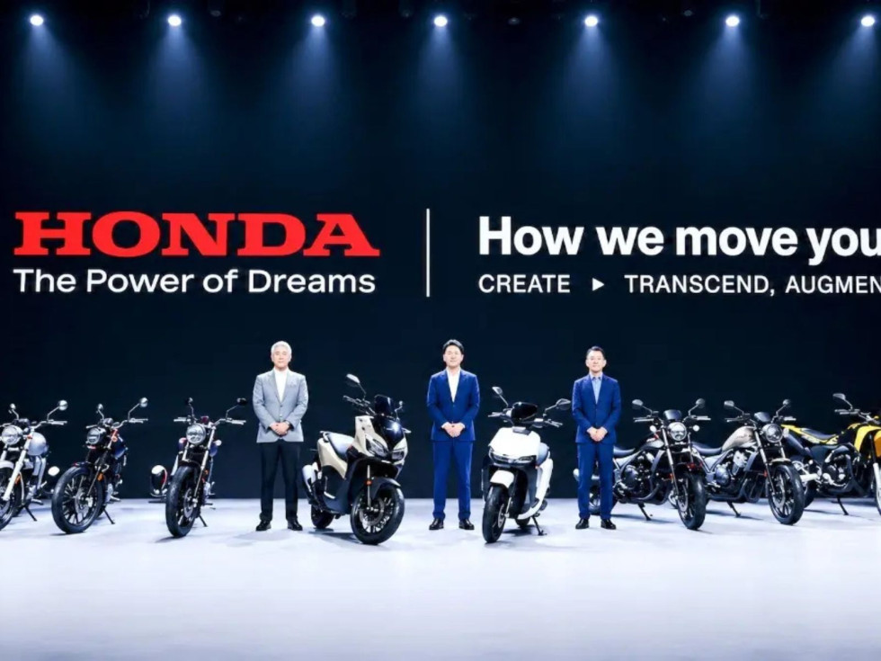 Honda - Δέκα νέα και ανανεωμένα μοντέλα – Cruiser, adventure μέχρι ηλεκτρικά scooter (+Video)