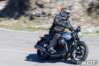 Video Test - Moto Guzzi V7 Stone - Special 2021 - Αποστολή στην Ιταλία