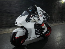 White Motorcycle Concepts Mono RR – Μονοκύλινδρο με κομπρέσορα και... εξωγήινη αεροδυναμική
