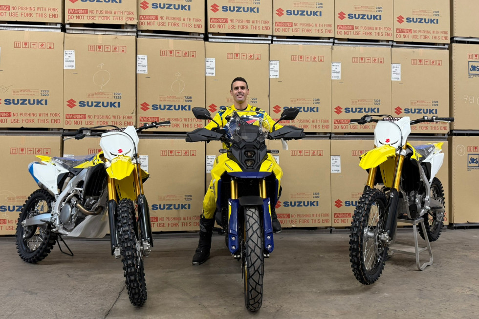 Suzuki Moto Greece και Πάνος Κακολύρης “φουλ στα κίτρινα” για το 2025