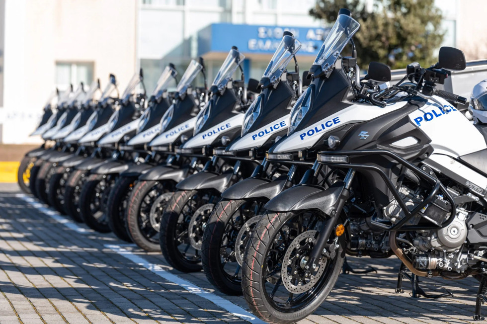 H Ελληνική Αστυνομία εξοπλίζεται με 44 νέες Suzuki V-Strom 650