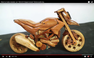 Video - Ducati Hypermotard σκαλισμένο σε ξύλο!