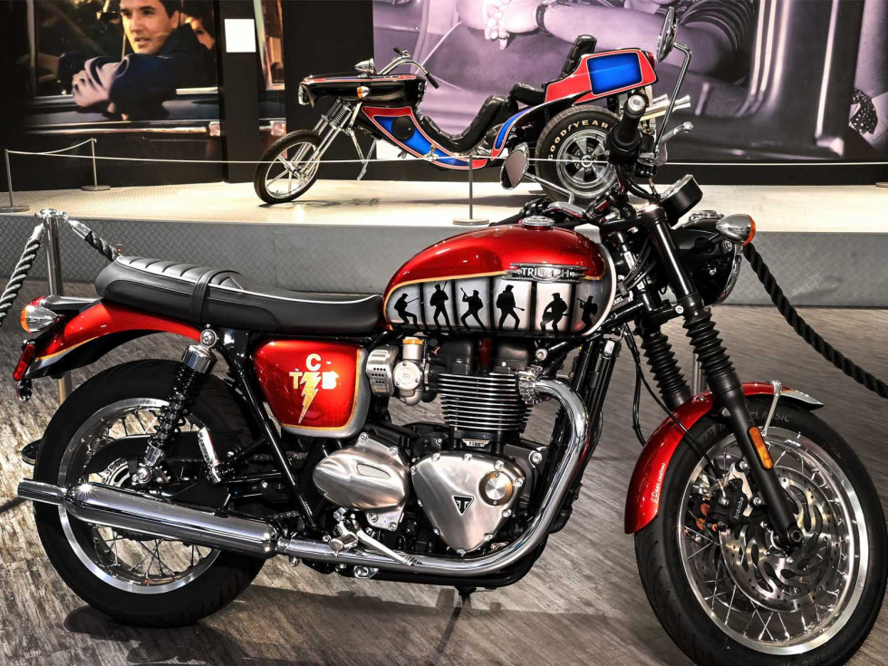 Πόσο δημοπρατήθηκε η Triumph Bonneville T120 του.. "Elvis Presley” ;