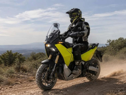 KYMCO CV-X45 - Πρεμιέρα για το νέο adventure scooter στην EICMA 2026