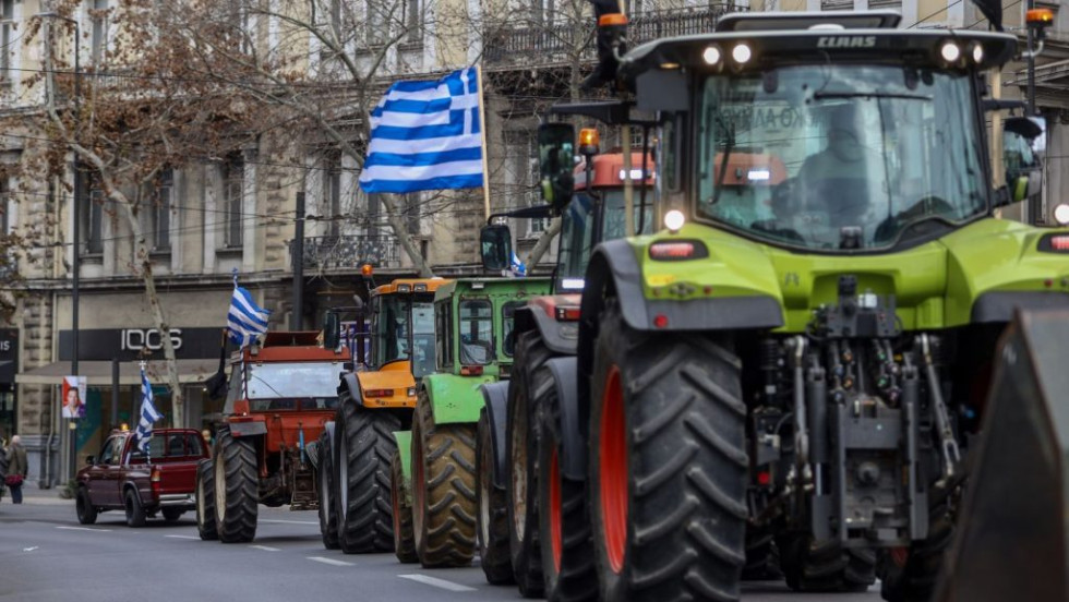 Αγρότες στην Αθήνα – Η ανακοίνωση της Αστυνομίας για τις κινητοποιήσεις