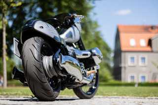 H BMW Motorrad παρουσιάζει επτά R 18 customs από την Πολωνία