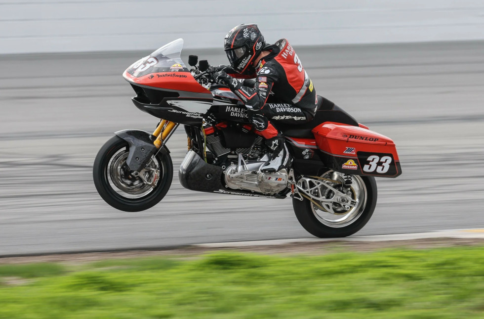 H αποχώρηση της Harley-Davidson «τίναξε το King of the Baggers στον αέρα»