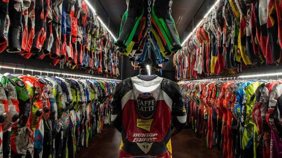 Dainese - Φήμες πως εξαγοράστηκε για 1 ευρώ