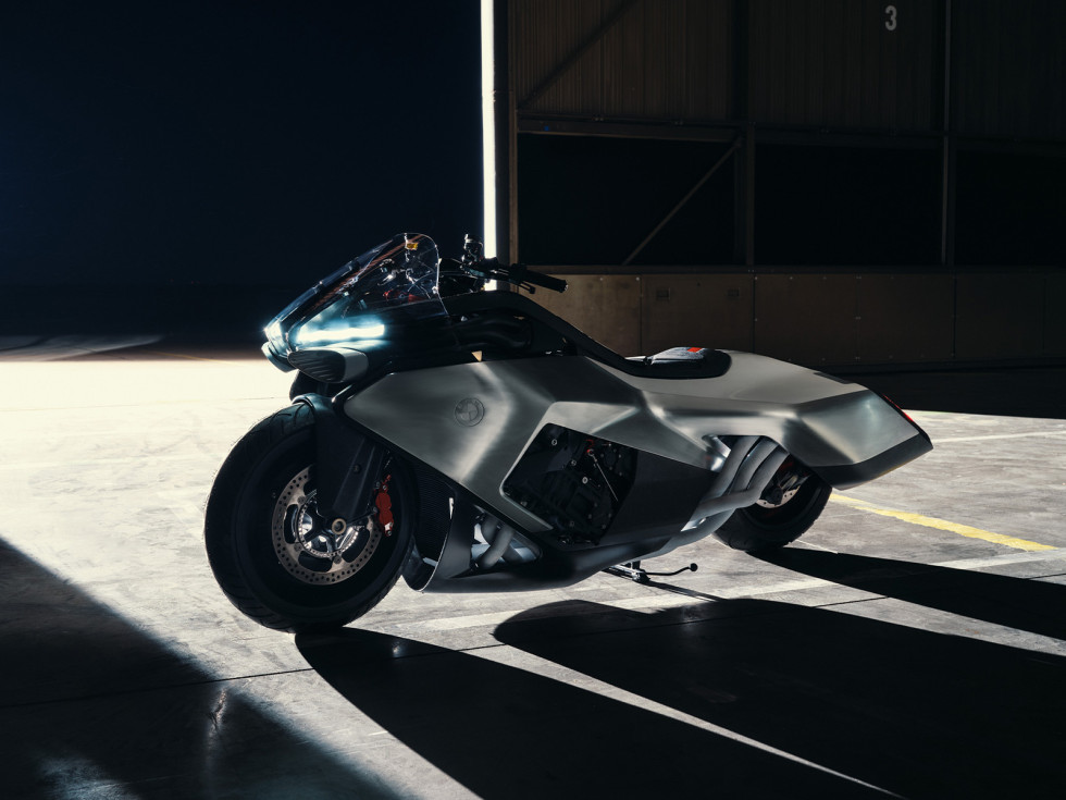BMW Motorrad Vision K18 - Το concept του τουρισμού στο μέλλον