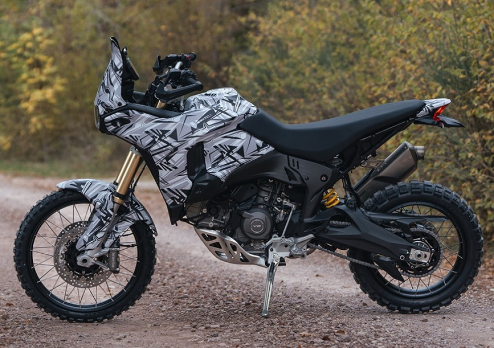 Ducati DesertX 2026 – Στις 25 Φεβρουαρίου η παρουσίαση