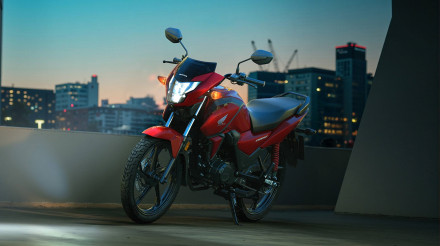 Honda CB125F 2026 – Παρουσίαση με Start-Stop για πρώτη φορά σε χειροκίνητη μοτό της μάρκας