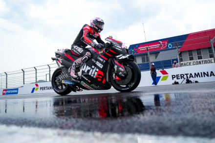 MotoGP – «Ακύρωσε» το πίσω φρένο του ο Espargaro για να αποφύγει πτώση σαν αυτή του Marc Marquez!